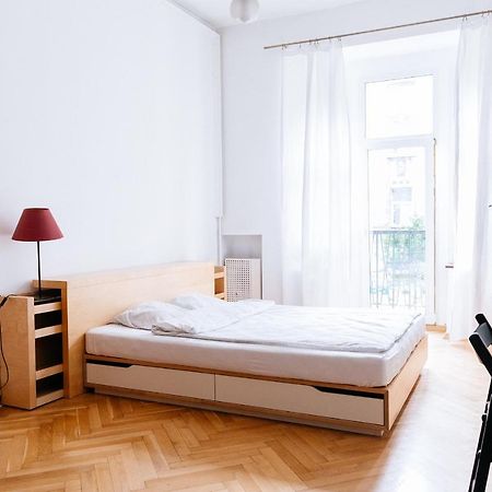Comfortable & Spacious Lodz City Center Apartment エクステリア 写真