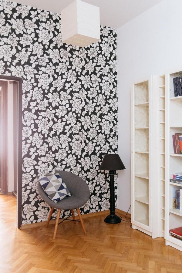 Comfortable & Spacious Lodz City Center Apartment エクステリア 写真